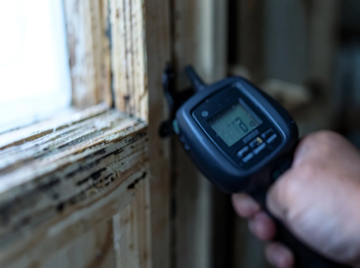 Burst Pipe Water Damage in Malvern, OH